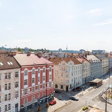 Brand New Studio Apartment #21 With Free Secure Parking In The Center Praga Exterior foto